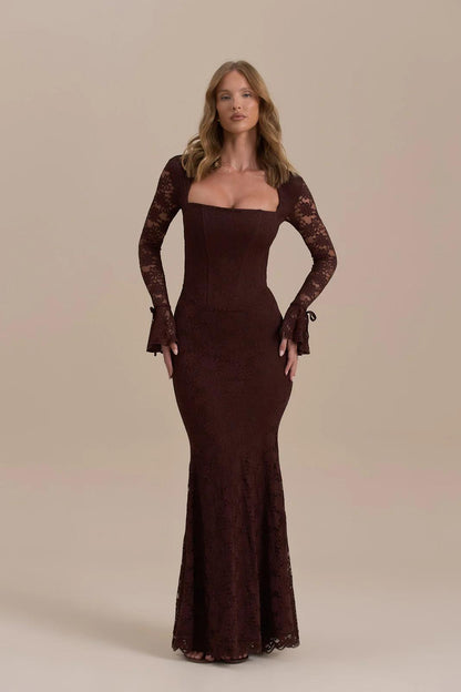 Spitzen-Meerjungfrau-Maxi-Kleid → Kant Zeemeermin Maxi-jurk