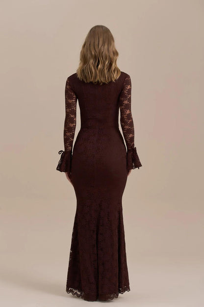 Spitzen-Meerjungfrau-Maxi-Kleid → Kant Zeemeermin Maxi-jurk